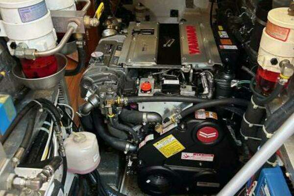 Hylas 70 Yacht For Sale