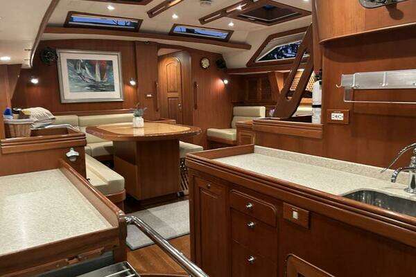Hylas 70 Yacht For Sale