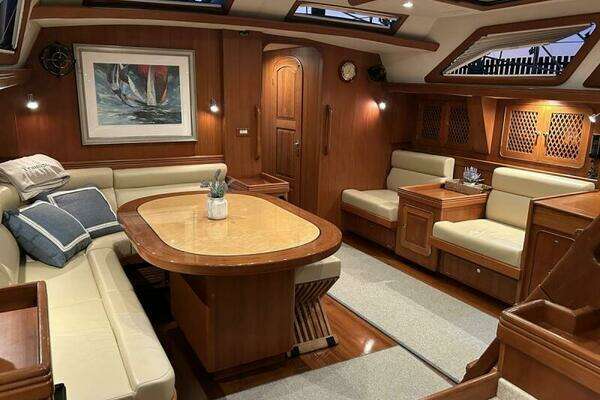 Hylas 70 Yacht For Sale