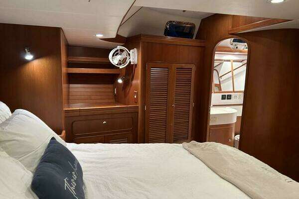 Hylas 70 Yacht For Sale