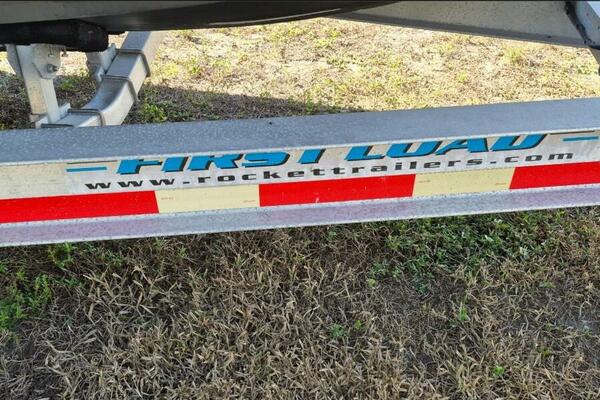 31ft Sea Ray Yacht For Sale