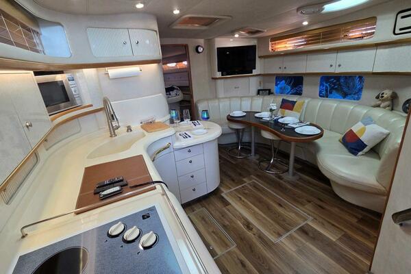 Do Some More 45ft Sea Ray Yacht For Sale