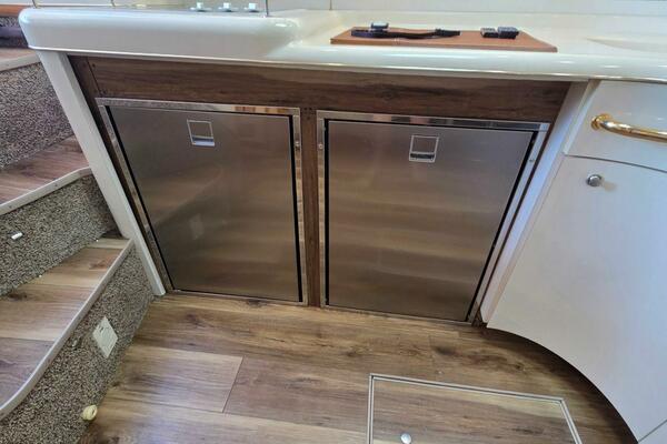 Do Some More 45ft Sea Ray Yacht For Sale