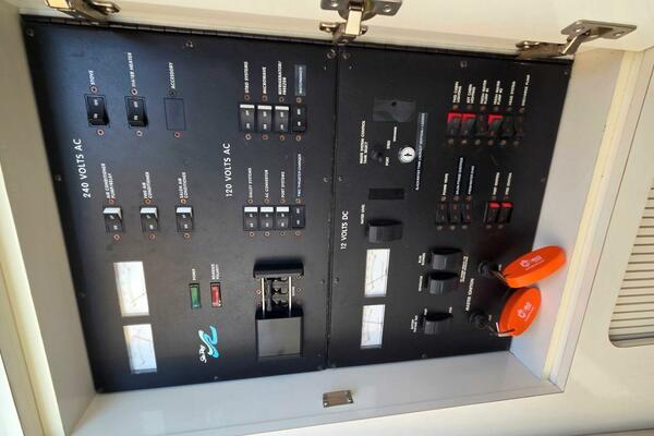 Do Some More 45ft Sea Ray Yacht For Sale