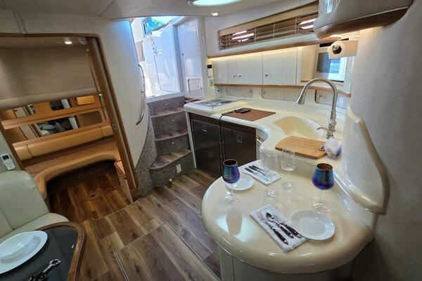 Do Some More 45ft Sea Ray Yacht For Sale