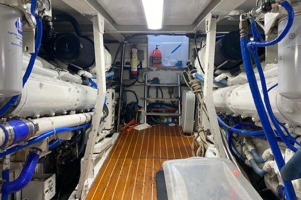 61ft Buddy Davis Yacht For Sale