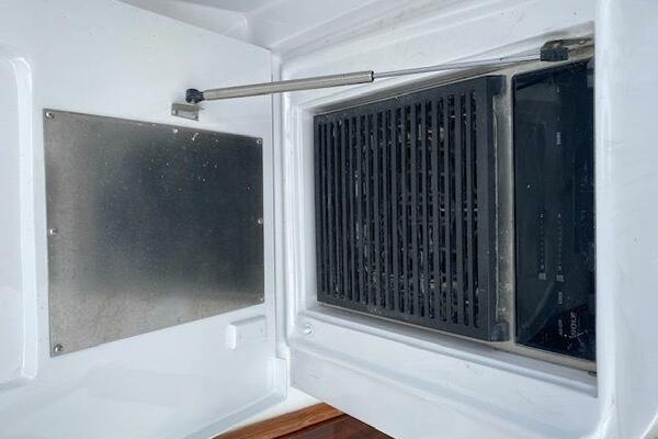 61ft Buddy Davis Yacht For Sale