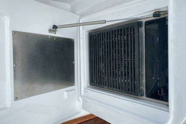 Buddy Davis  Yacht For Sale