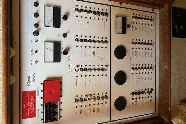 47ft Buddy Davis Yacht For Sale