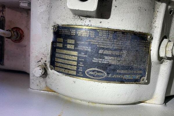 47ft Buddy Davis Yacht For Sale