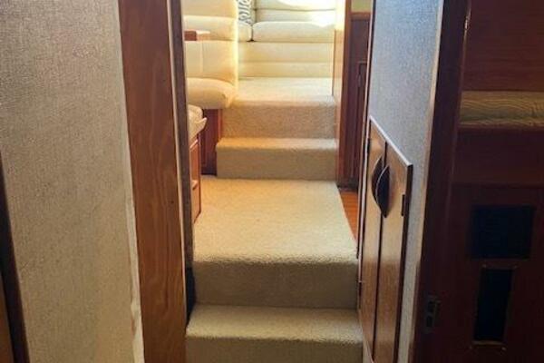 47ft Buddy Davis Yacht For Sale