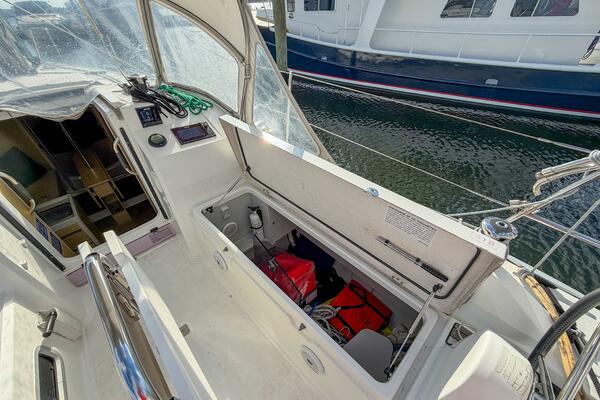 30ft Beneteau Yacht For Sale