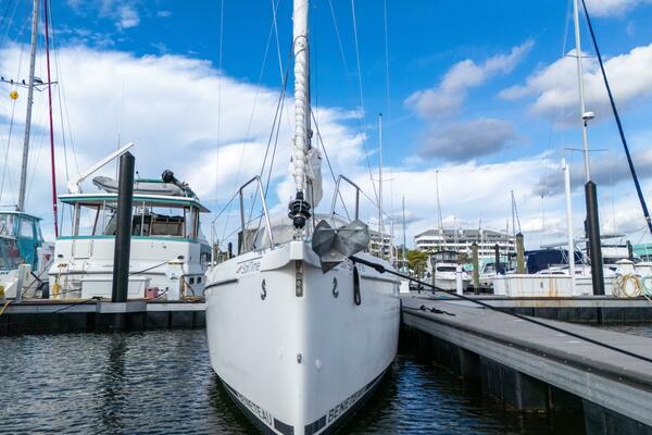 30ft Beneteau Yacht For Sale