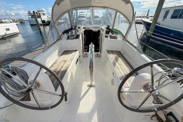 30ft Beneteau Yacht For Sale