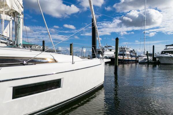 30ft Beneteau Yacht For Sale