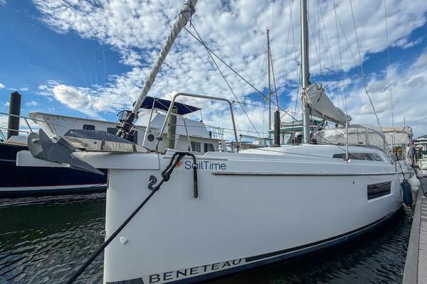 30ft Beneteau Yacht For Sale