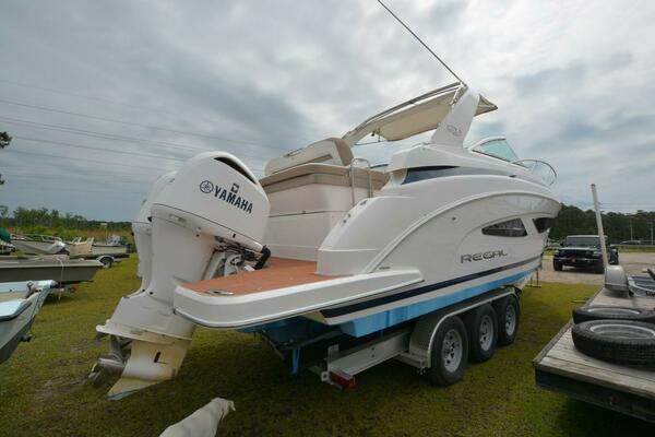 Mountaineer Mayhem 33ft Regal Yacht For Sale