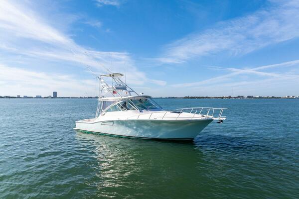 Miss B Havin 40ft Cabo Yacht For Sale