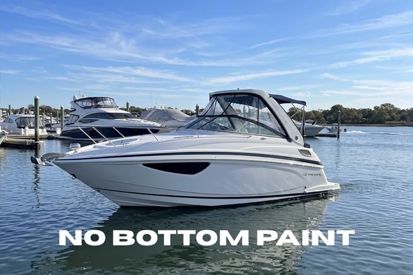 28-ft-Regal-2017-28 Express- Norwalk Connecticut United States  yacht for sale