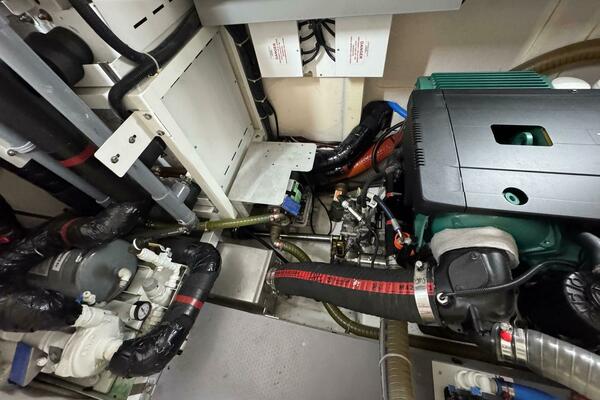 Limax II 65ft Jeanneau Yacht For Sale