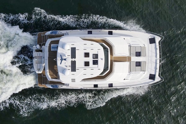 54ft Aquila Yacht For Sale