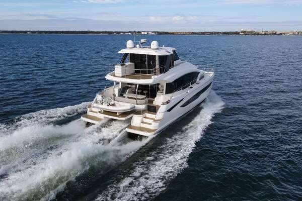 Aquila 54 Yacht For Sale