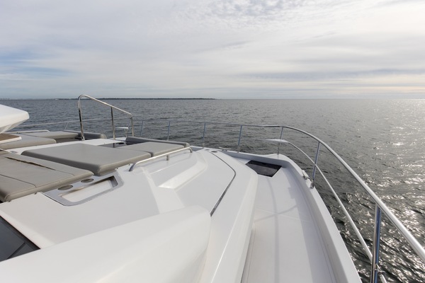 54ft Aquila Yacht For Sale