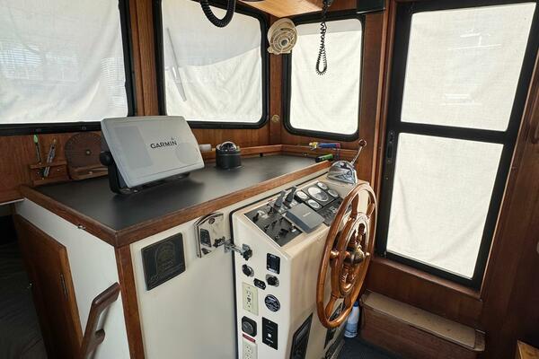 MISS VERMONT 32ft Nordic Tugs Yacht For Sale