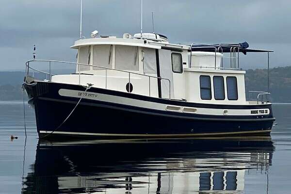 32-ft-Nordic Tugs-2000-32-MISS VERMONT Colchester Vermont United States  yacht for sale