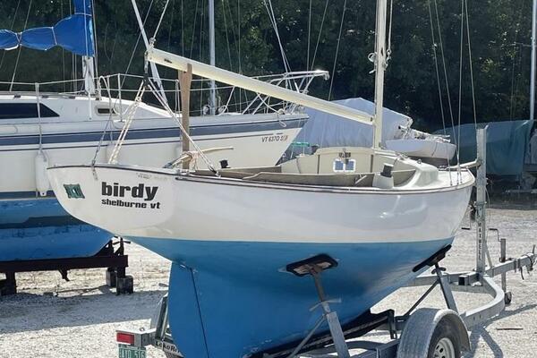 BIRDY 18ft Cape Cod Yacht For Sale