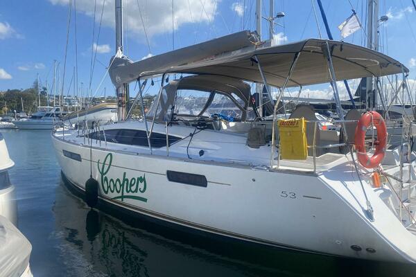Coopers 52ft Jeanneau Yacht For Sale