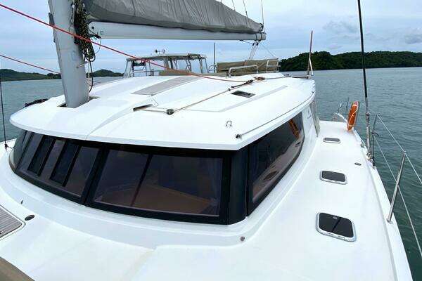 Fountaine Pajot Saba 50 Maestro Yacht For Sale