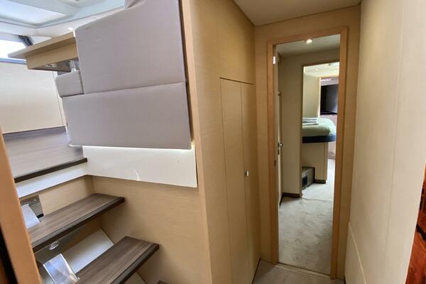 Absinthe 49ft Fountaine Pajot Yacht For Sale