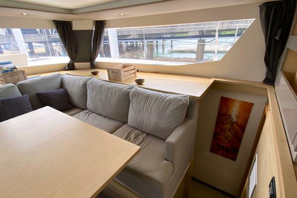 Absinthe 49ft Fountaine Pajot Yacht For Sale
