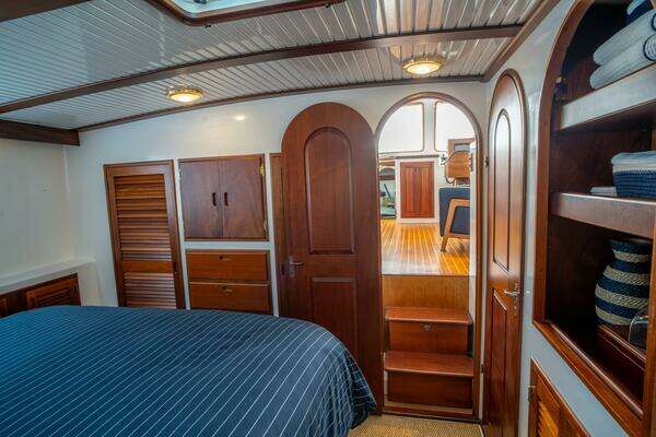 Atlantic Duffy 48 Yacht For Sale