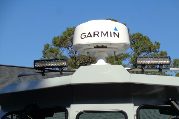 25ft Hewes Yacht For Sale