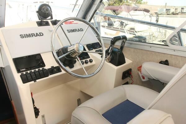 30ft Osprey Pilothouse Yacht For Sale