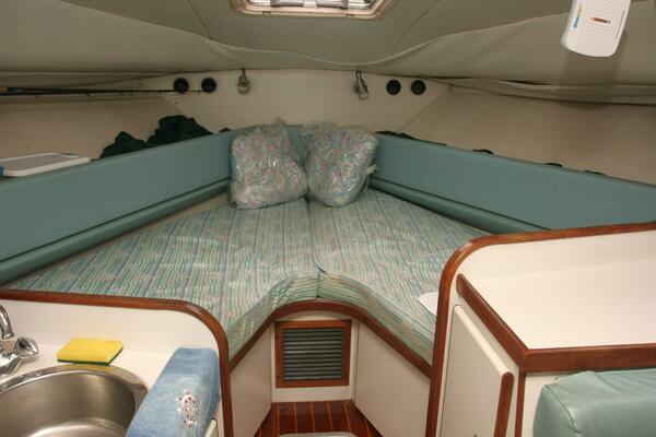 30ft Osprey Pilothouse Yacht For Sale