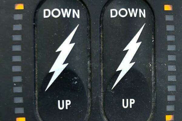 2017 Osprey Pilothouse 30