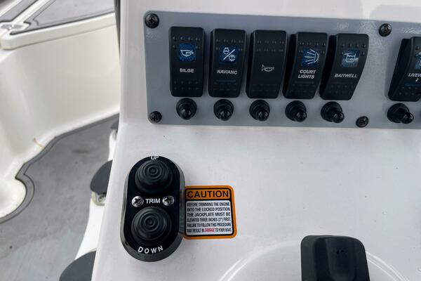 22ft Sea Born Yacht For Sale