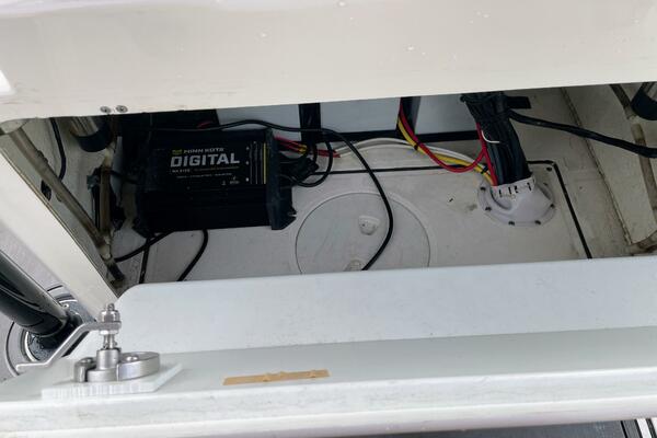 22ft Sea Born Yacht For Sale