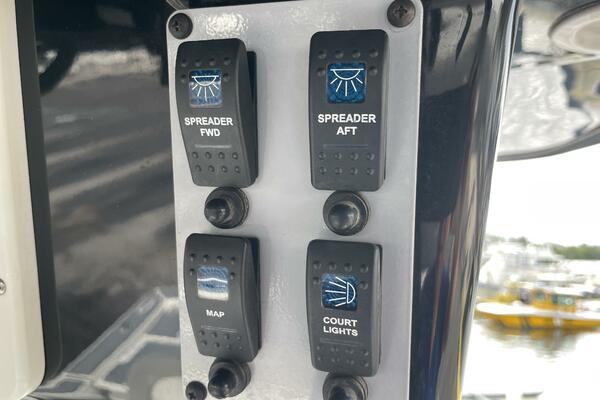 22ft Sea Born Yacht For Sale