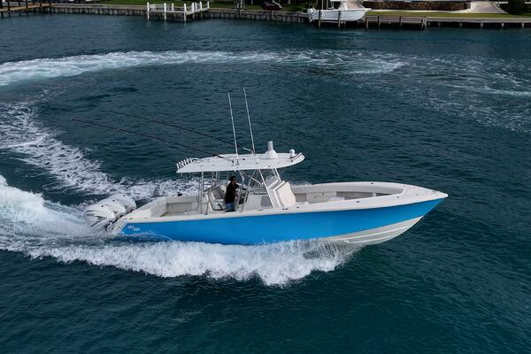 FISHY BUSINESS 39ft SeaVee Yacht For Sale