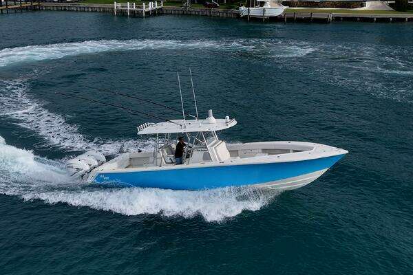 SeaVee 390B Yacht For Sale