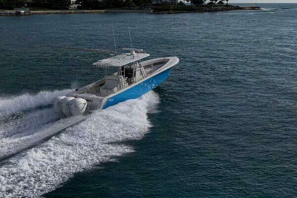 SeaVee 390B Yacht For Sale