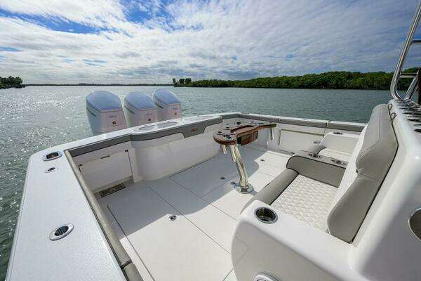 Valhalla Boatworks V-46 Yacht For Sale