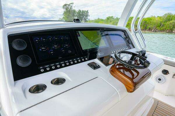 Valhalla Boatworks V-46 Yacht For Sale