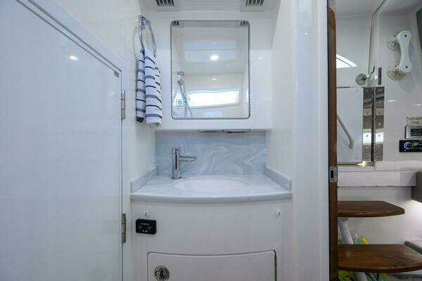 Valhalla Boatworks V-46 Yacht For Sale