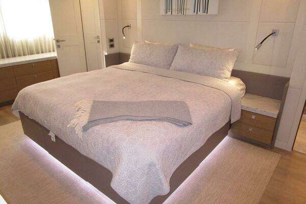 Hargrave FB with Hardtop Yacht For Sale