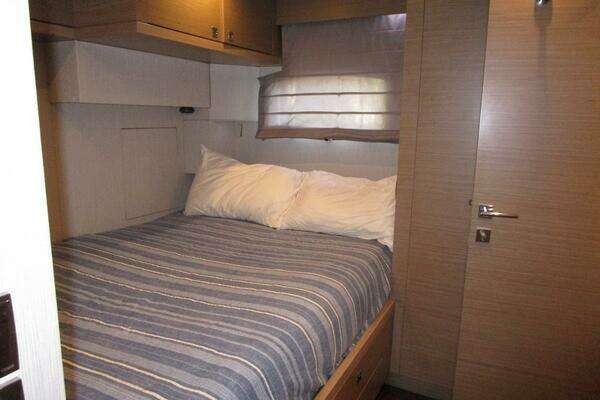 Hargrave FB with Hardtop Yacht For Sale